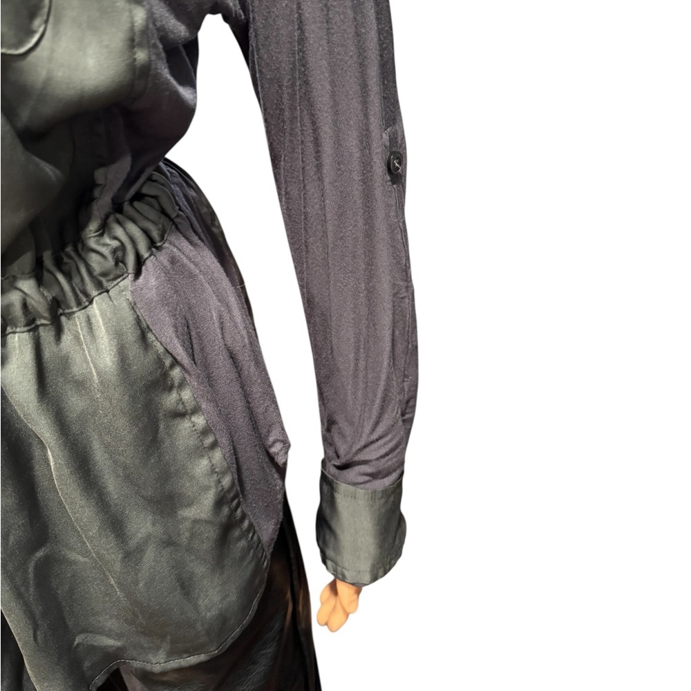 NEW YORK AND COMPANY Gray Button-Down Tie Waist Blouse Large - Picture 7 of 7